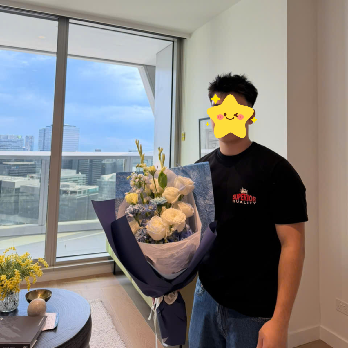 khách hàng nhận nhà