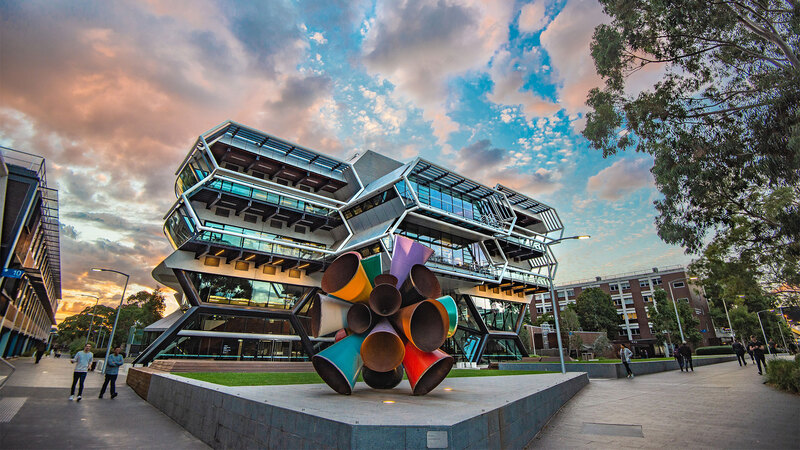 Thiết kế mang đậm dấu ấn sáng tạo – biểu tượng kiến trúc hiện đại của Monash University giữa lòng Melbourne